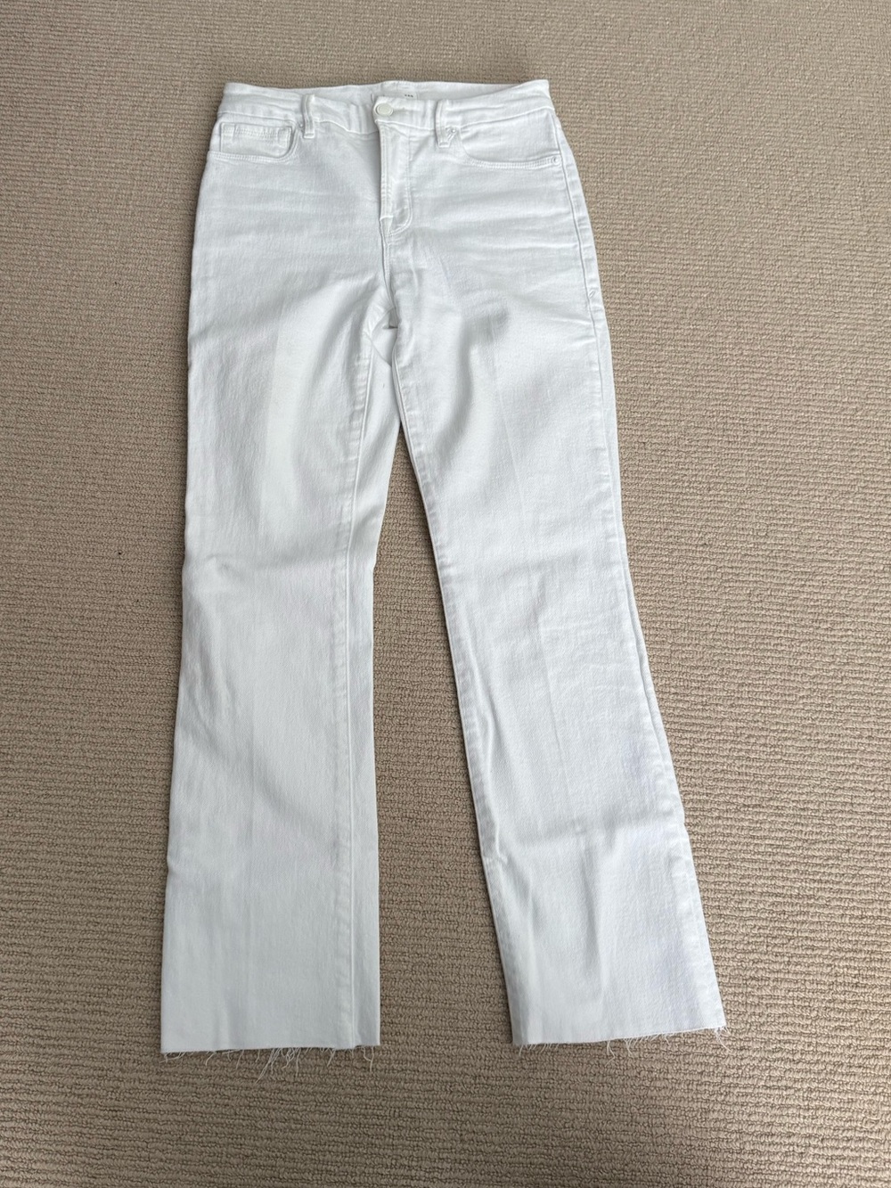 White good American jeans, frayed hem, no sign of wear